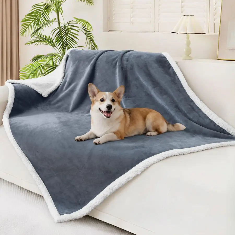 Waterproof Blanket Throw for Large Dogs, Soft Reversible Dog Blanket for Sofa Couch Bed, Washable Leakproof Sherpa Fleece Furnit